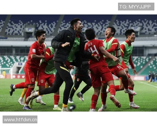 全球足球联赛竞争激烈新格局崛起各大联赛实力对比与未来发展趋势分析